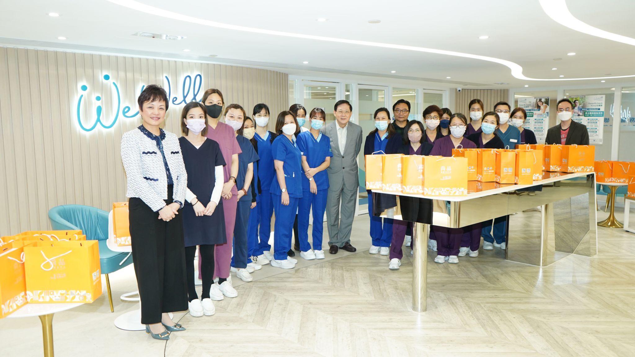 International Nurses Day, Ms. Jacquen KWOK, Co-CEO of UMP, Chairman Dr. SUN Yiu Kwong, Chairman of UMP 